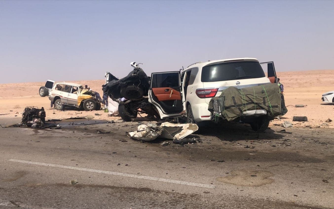 وفاة 3 إماراتيين وإصابة 9 في حادث بسلطنة عمان